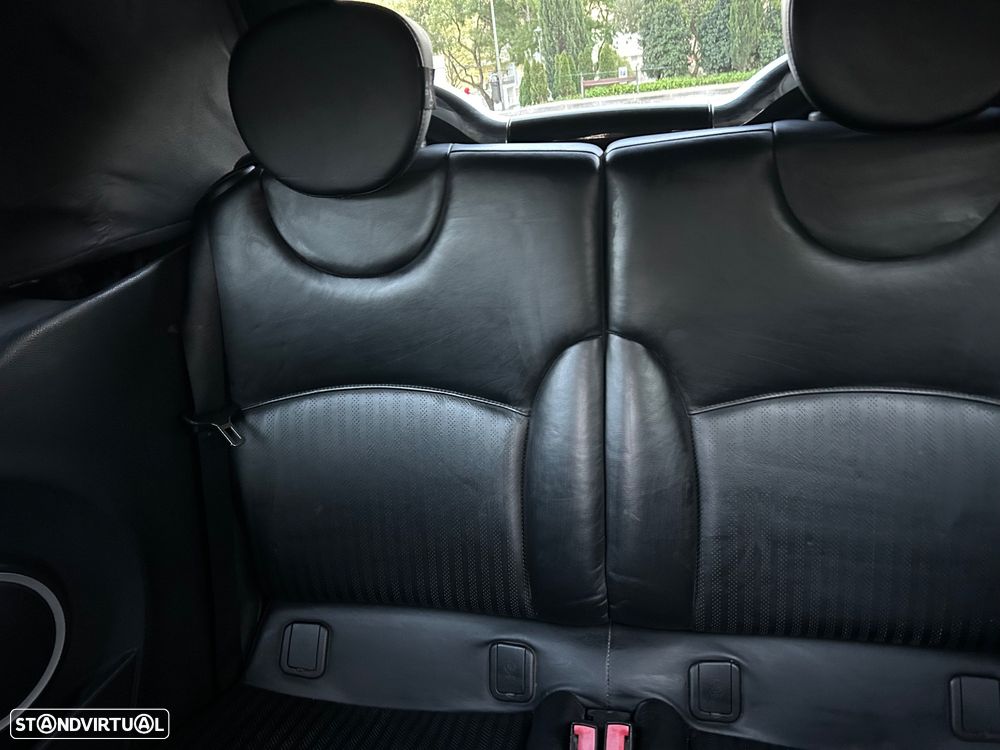 MINI Cabrio Cooper D - 8