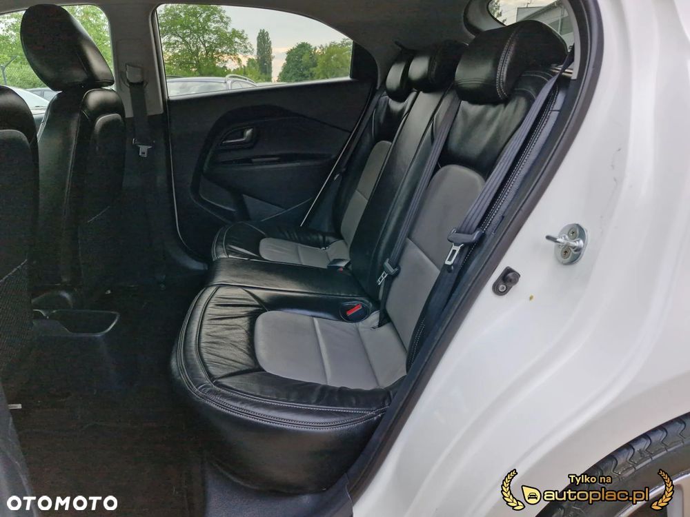 Kia Rio 1.2 Business Line - 12