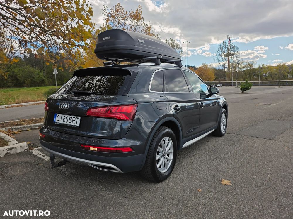 Audi Q5 2.0 40 TDI quattro S tronic Design - 5