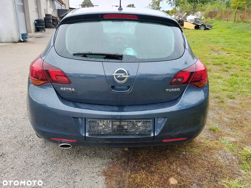 Opel Astra - 6