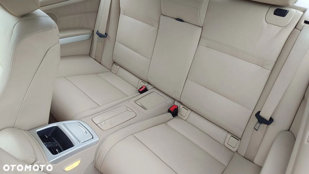 BMW Seria 3 335i xDrive Edition Exclusive - 10