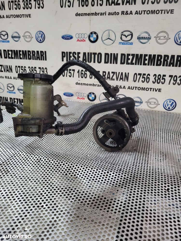 Pompa Servo Servodirectie Toyota Avensis T25 2.0 Diesel An 2004-2005-2006-2007-2008 Dezmembrez Toyota Avensis T25 An 2003-2004-2005-2006-2007-2008 2.0 Diesel Motor D4D 116 Cai - 1