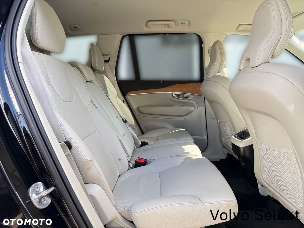 Volvo XC 90 - 29