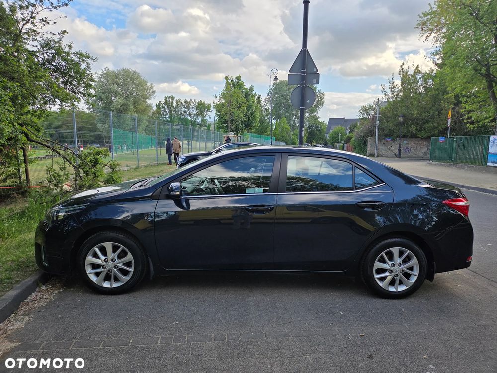 Toyota Corolla 1.6 Premium - 2