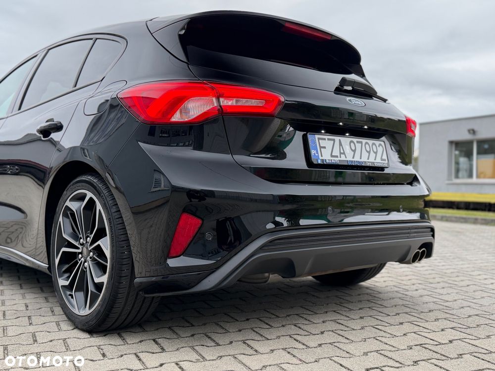 Ford Focus 1.5 EcoBoost STart-Stopp-System ST-LINE - 17