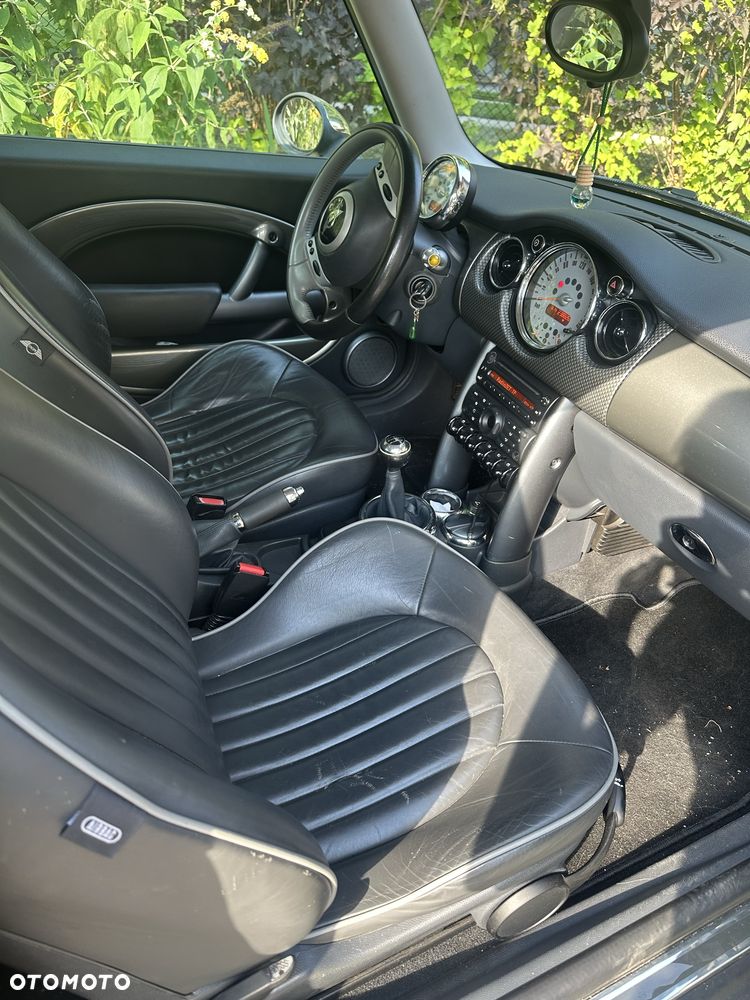 MINI ONE - 7