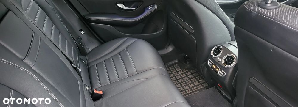 Mercedes-Benz GLC 250 d 4Matic 9G-TRONIC AMG Line - 20