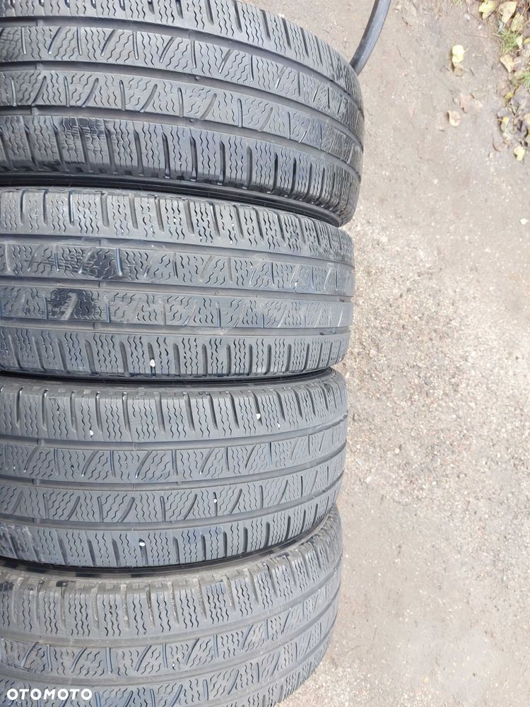 Opony zimowe 235.65.16c Bus Pirelli Komplet Montaż - 1