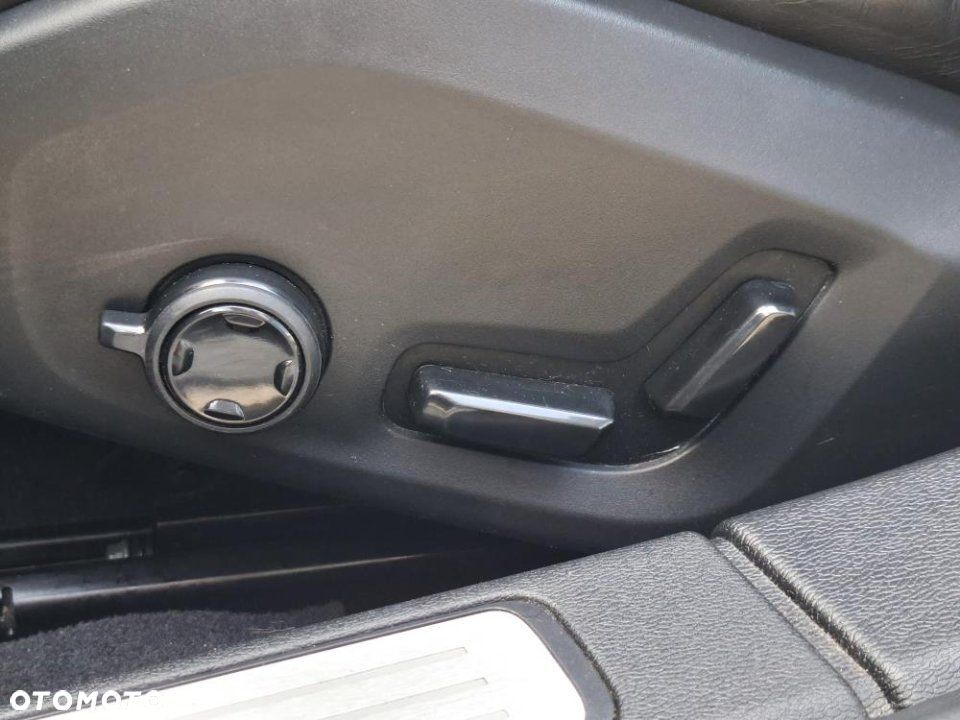 Volvo S60 - 19