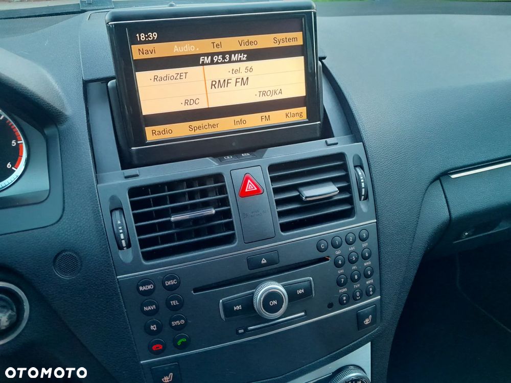 Mercedes-Benz Klasa C 220 CDI DPF Automatik BlueEFFICIENCY Avantgarde - 17