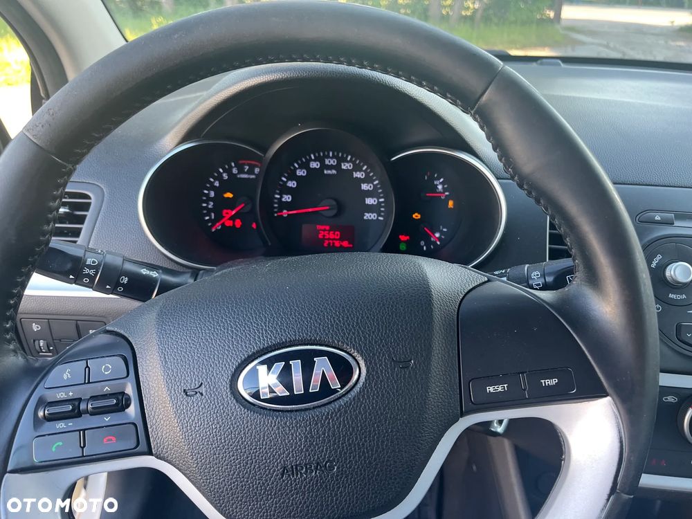 Kia Picanto 1.0 L - 6