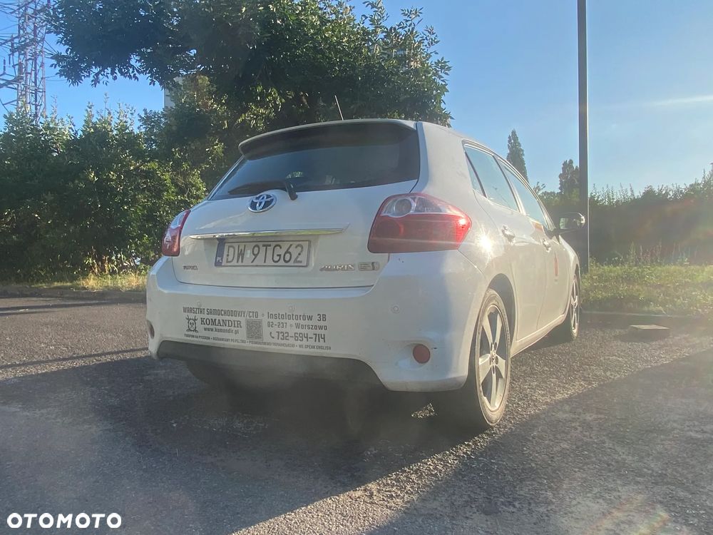 Toyota Auris 1.8 HSD Luna - 5