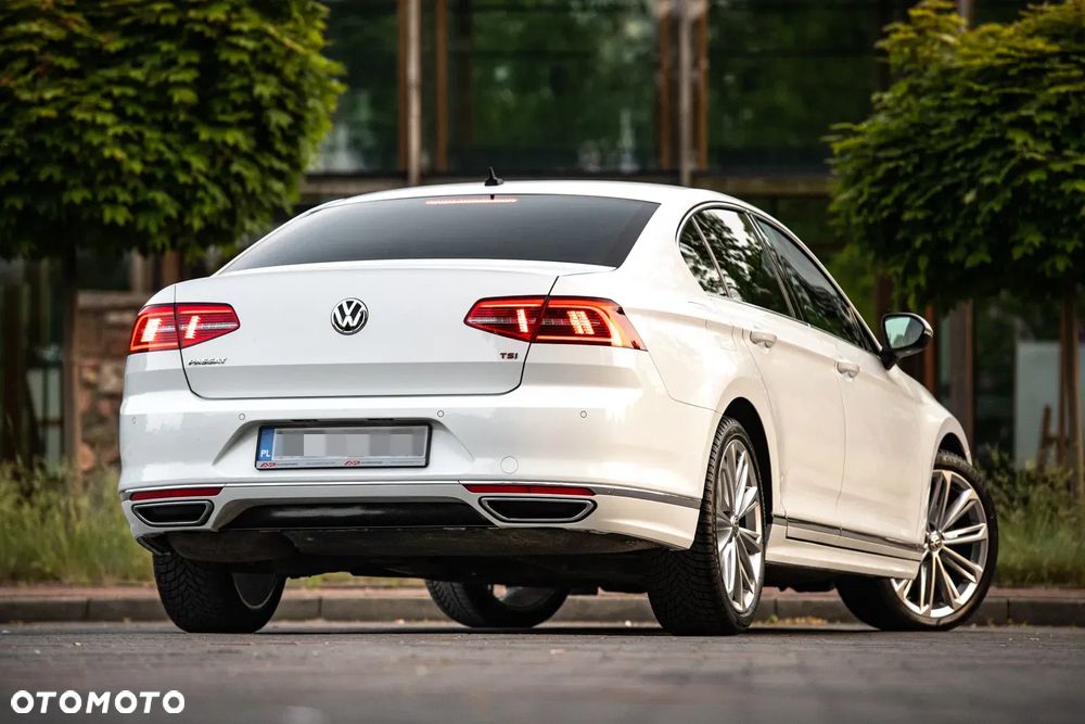 Volkswagen Passat - 7