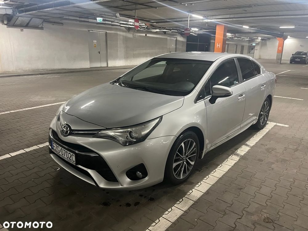 Toyota Avensis 2.0 Premium MS - 4