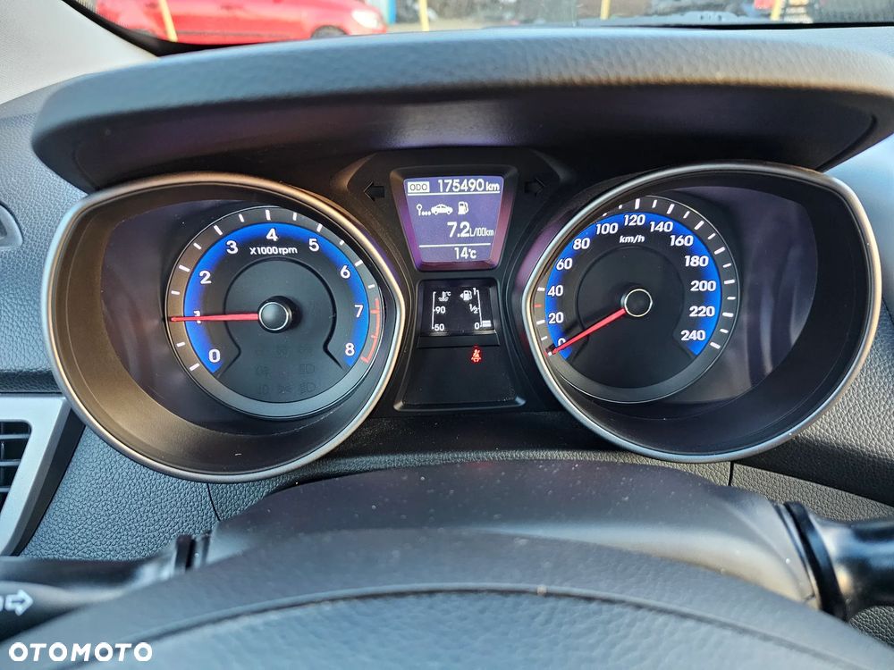 Hyundai i30 blue 1.6 GDI Style - 18