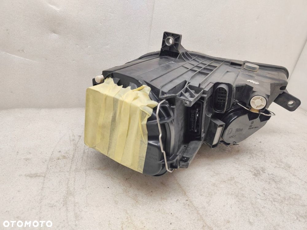 Volkswagen PASSAT B6 XENON Przód strona prawa 3C0941752K - 8