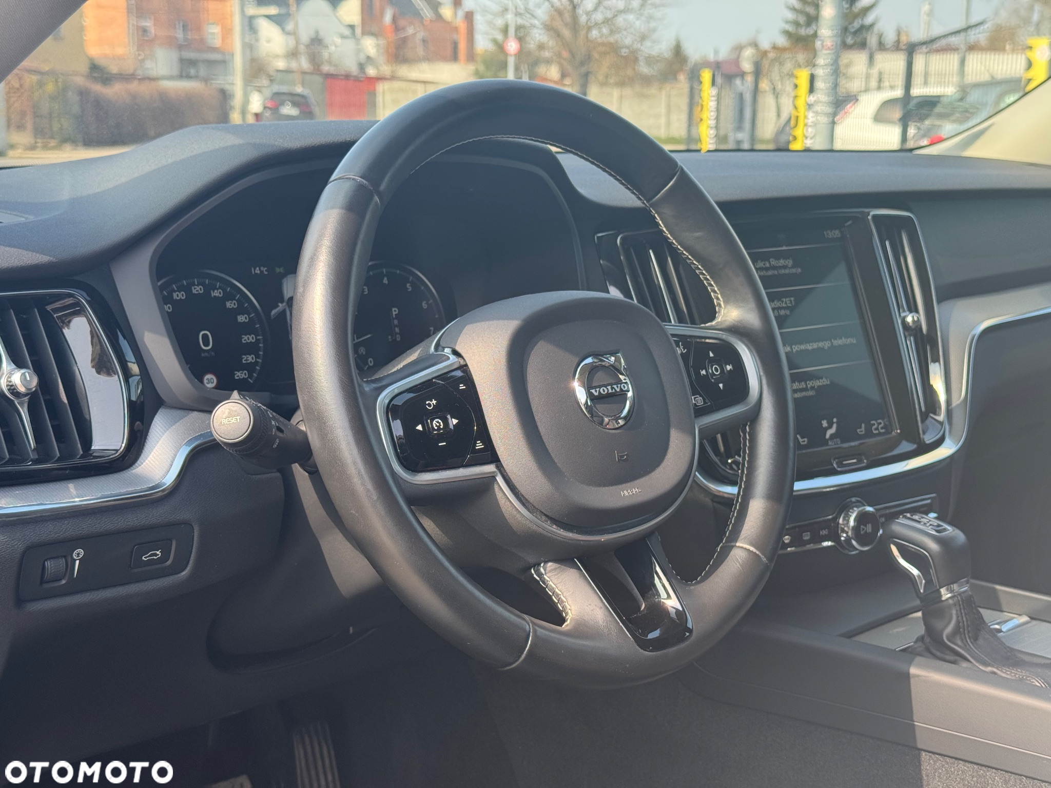 Volvo S60 T4 Drive-E Dynamic Edition (Kinetic) - 16