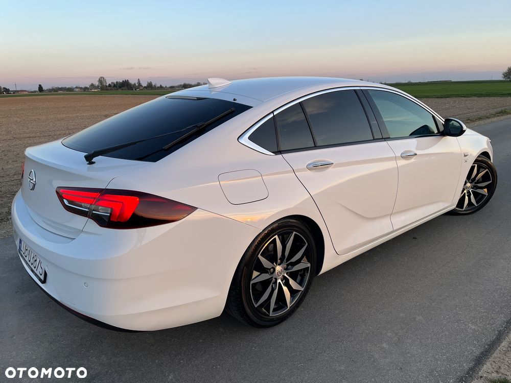 Opel Insignia 2.0 CDTI Elite S&S - 12