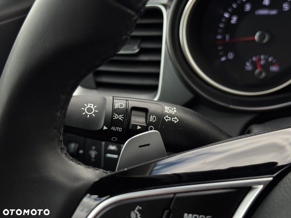 Kia Ceed 1.5 T-GDI M DCT - 23