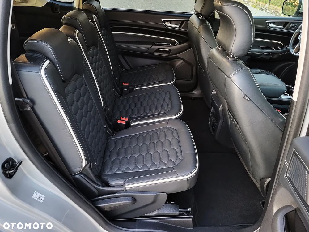 Ford S-Max - 25