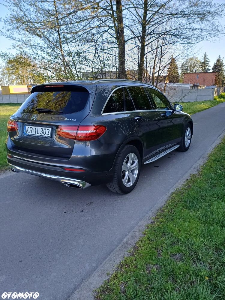 Mercedes-Benz GLC - 35