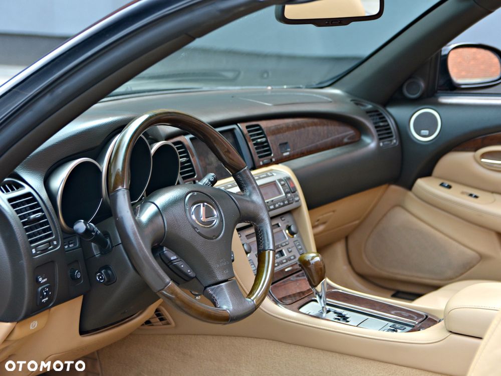 Lexus SC Prestige - 11