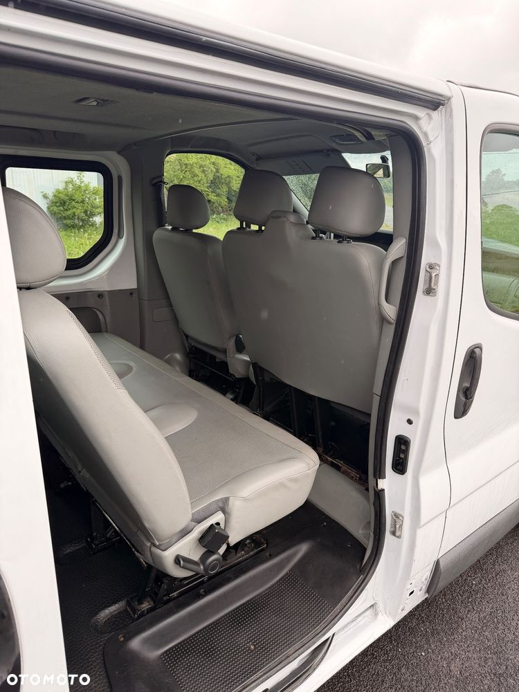 Renault Trafic 1.9 dCi Passenger Privilège - 20
