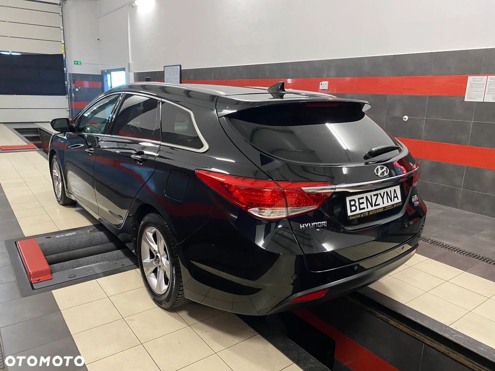 Hyundai i40 1.6 GDI Comfort + - 7