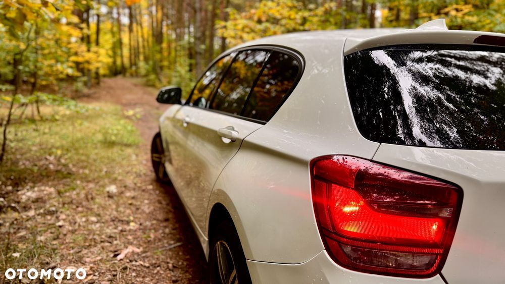 BMW Seria 1 120d Sport Line - 6