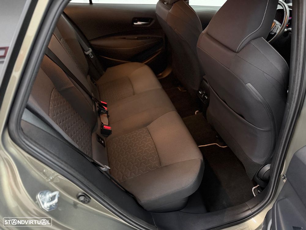 Toyota Corolla Touring Sports 1.8 Hybrid Comfort - 31