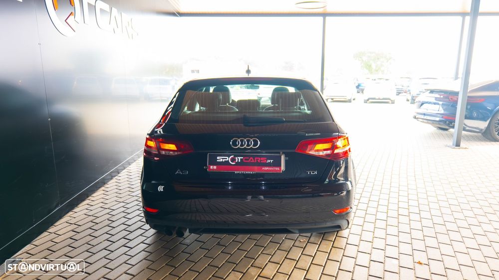 Audi A3 Sportback 2.0 TDI Advance - 8