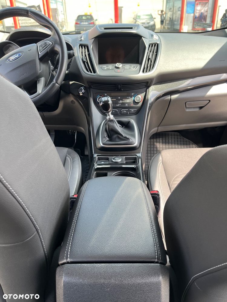 Ford Kuga 2.0 TDCi AWD Titanium - 13