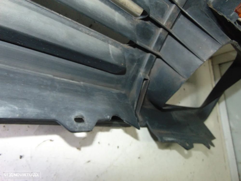 Renault Express grelha - 8