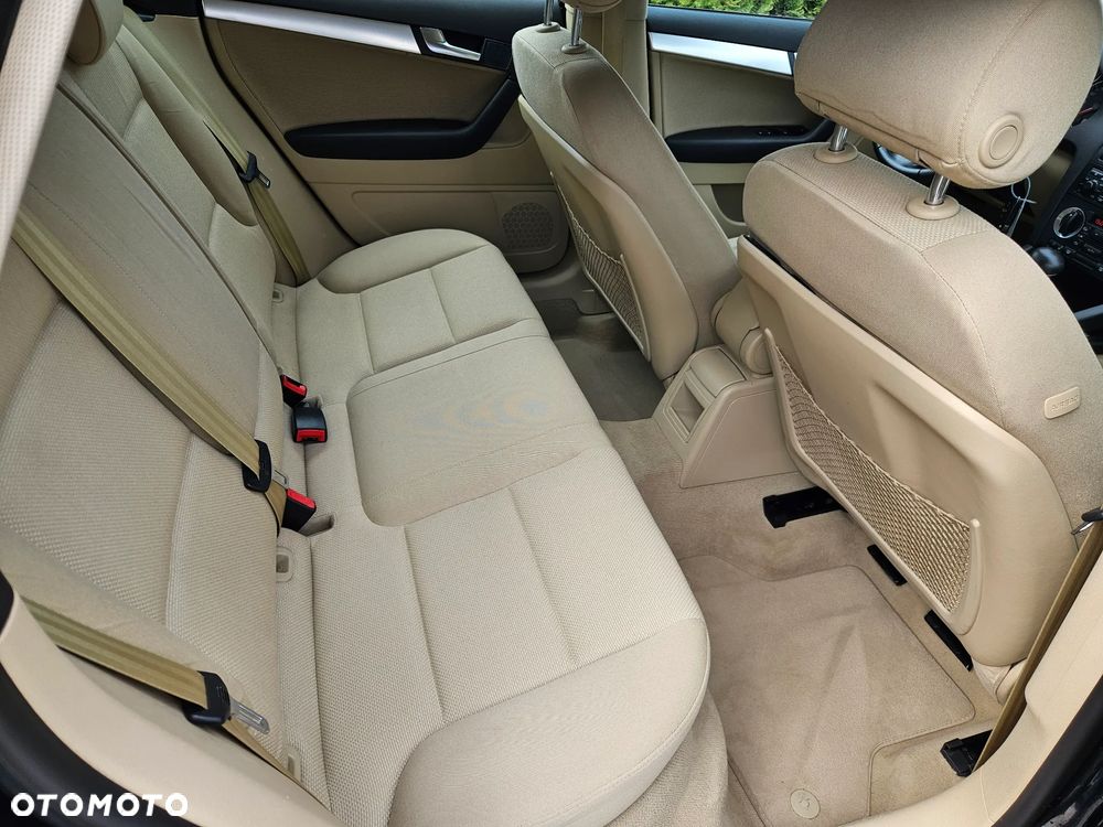 Audi A3 Sportback 2.0 TDI DPF (DSG) S tronic Ambition - 10
