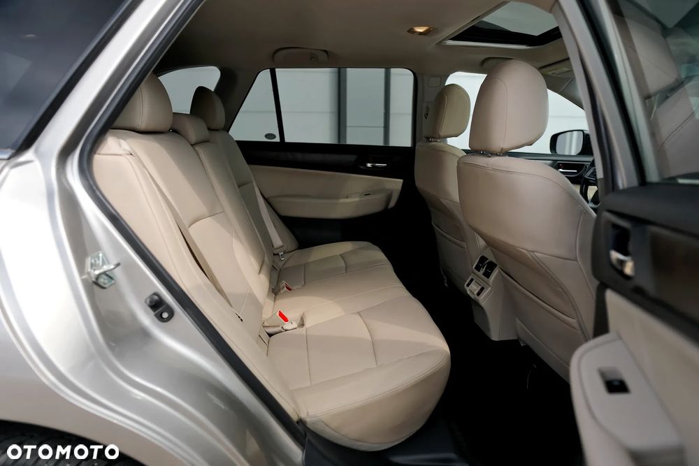 Subaru Outback - 28
