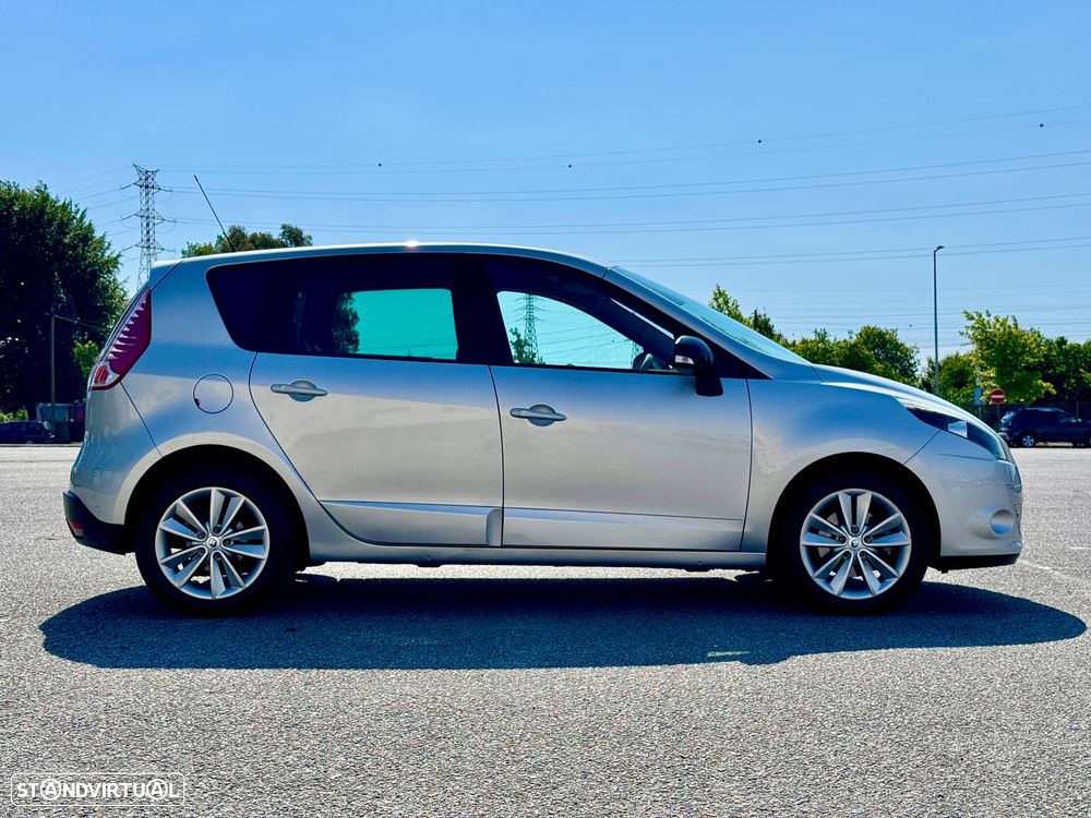 Renault Scénic 1.5 dCi Dynamique S - 4