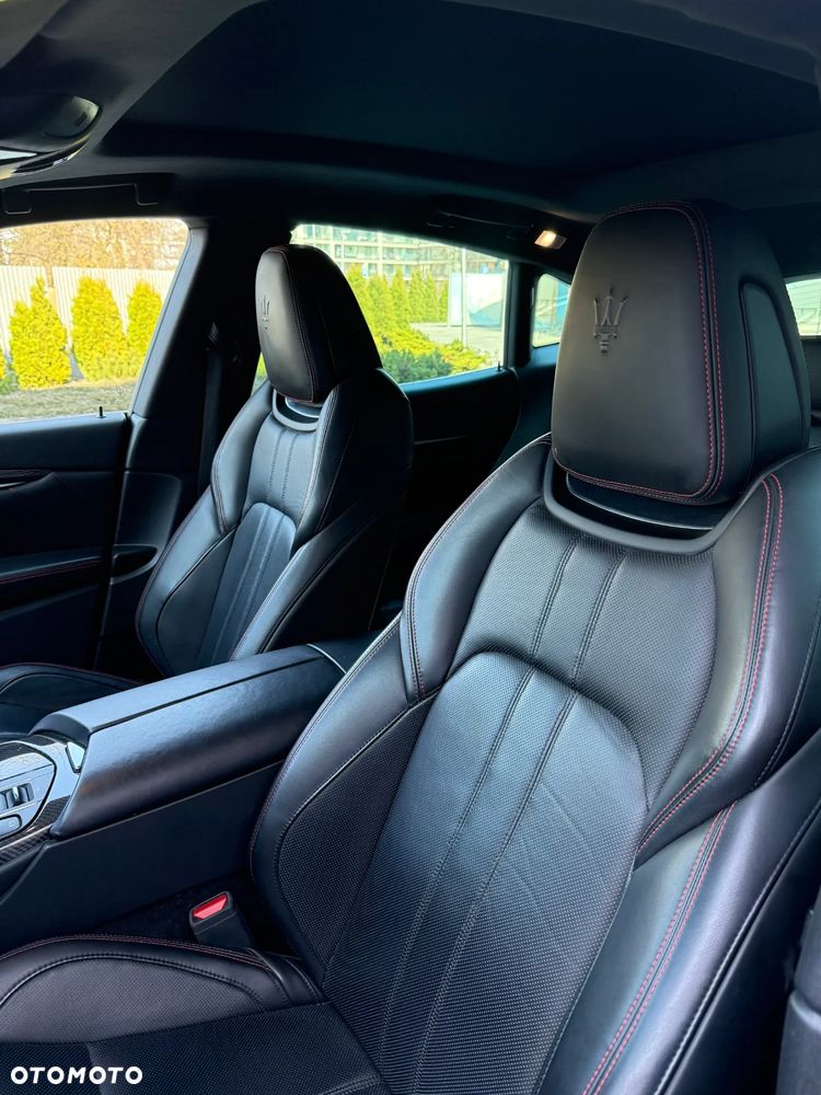 Maserati Levante S Q4 GranSport - 28