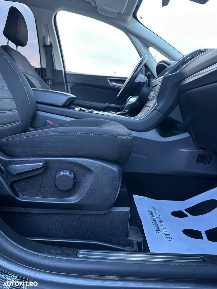 Ford Galaxy 2.0 TDCi Powershift Titanium - 26