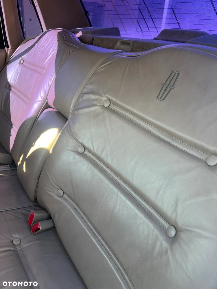 Lincoln Continental 3.8 Signature - 11