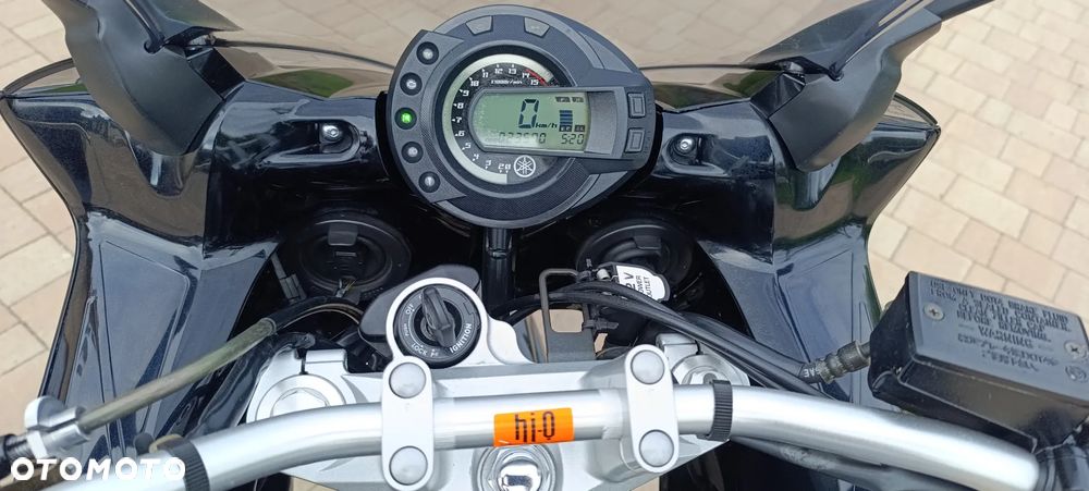 Yamaha FZ - 14