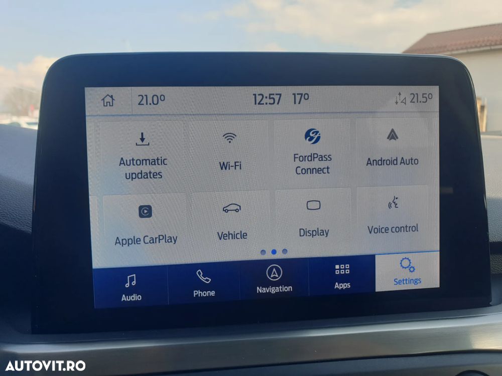 Ford Focus 1.0 EcoBoost Titanium - 24
