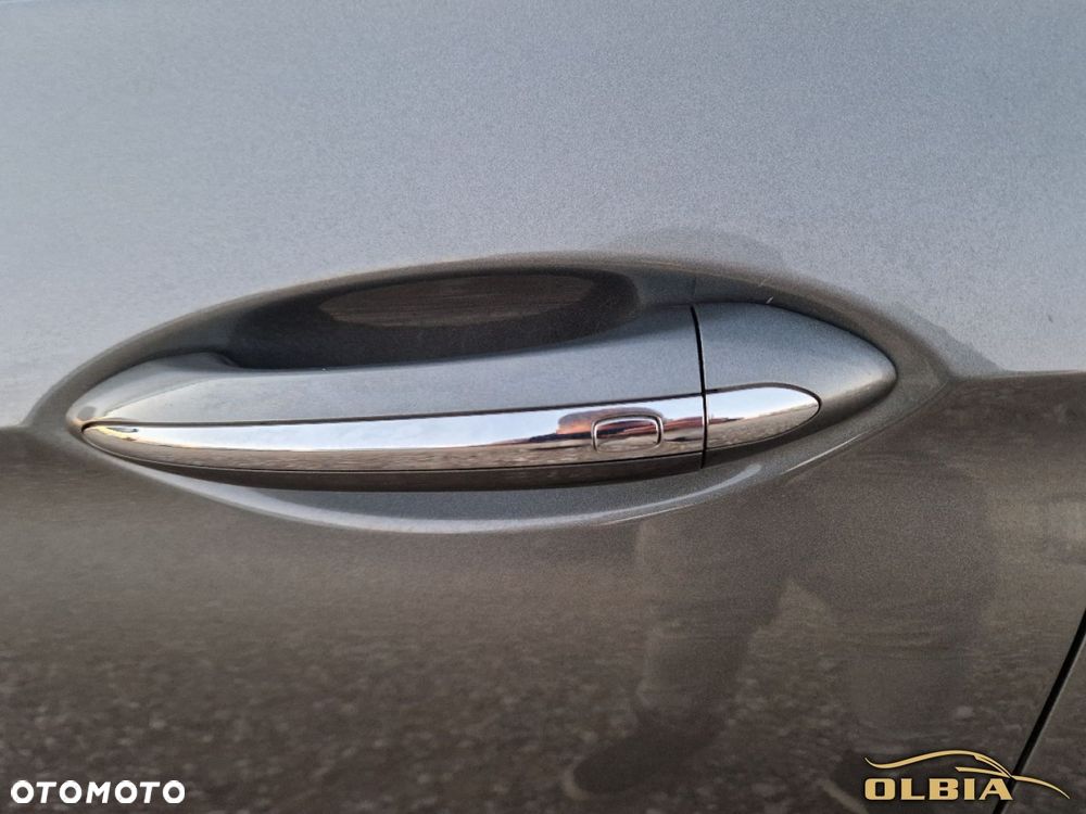 Opel Insignia - 24