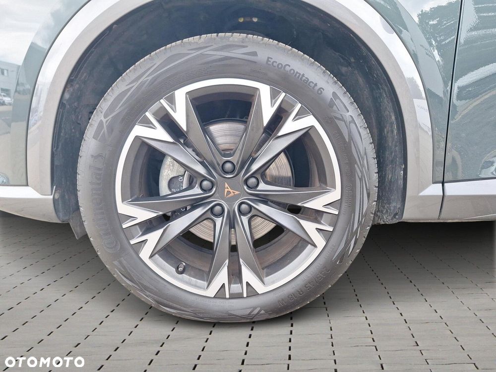 Cupra Formentor 1.4 e-Hybrid DSG - 24