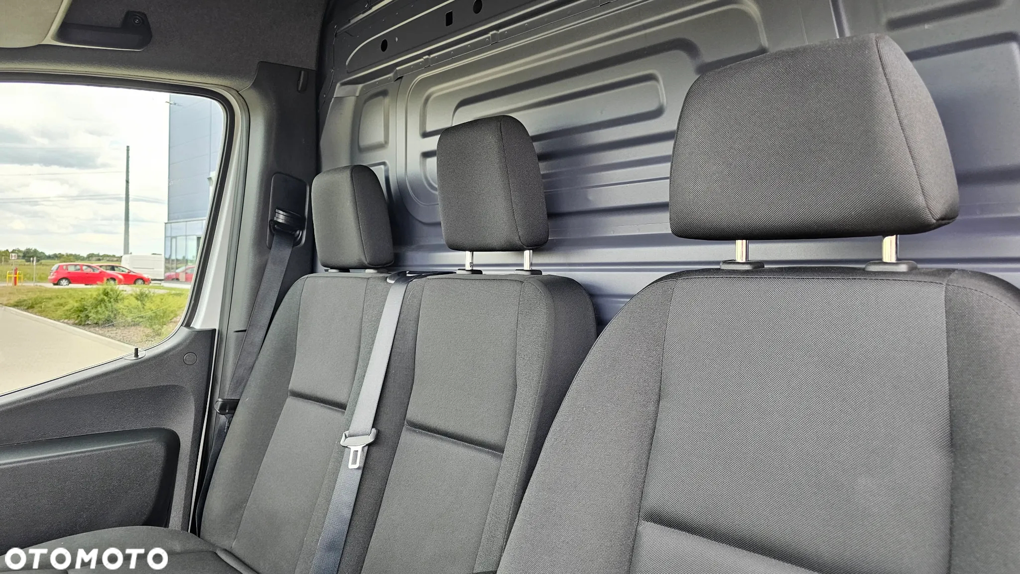 Mercedes-Benz SPRINTER - 18