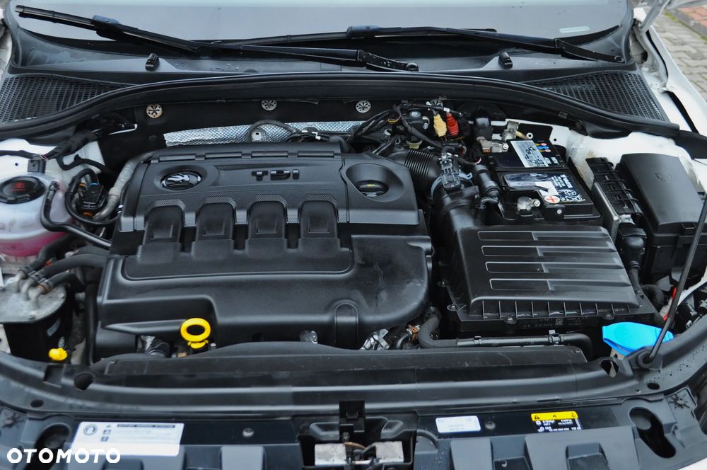 Skoda Octavia 1.6 TDI Style - 33