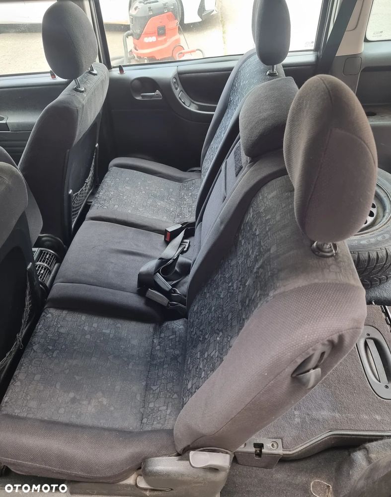 Opel Zafira - 7