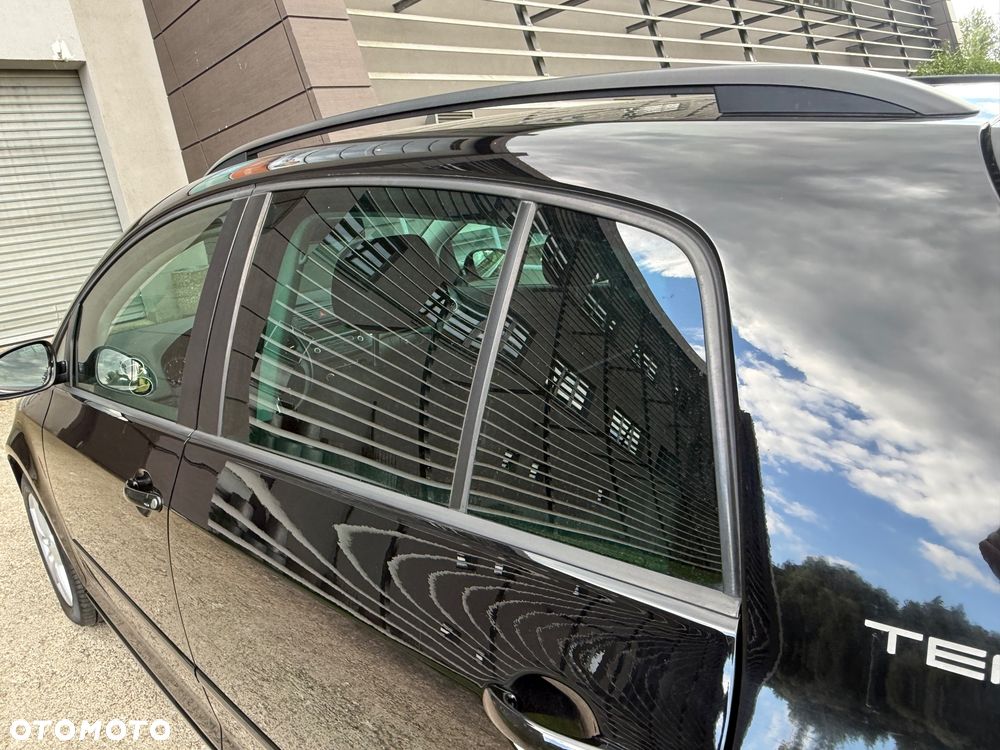 Volkswagen Golf Plus - 12