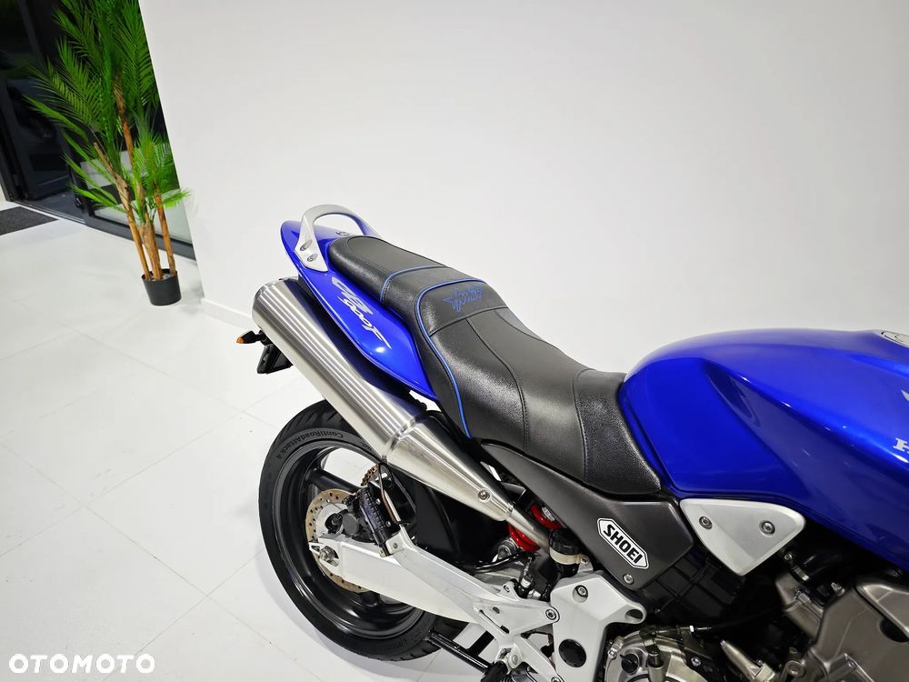 Honda Hornet - 9