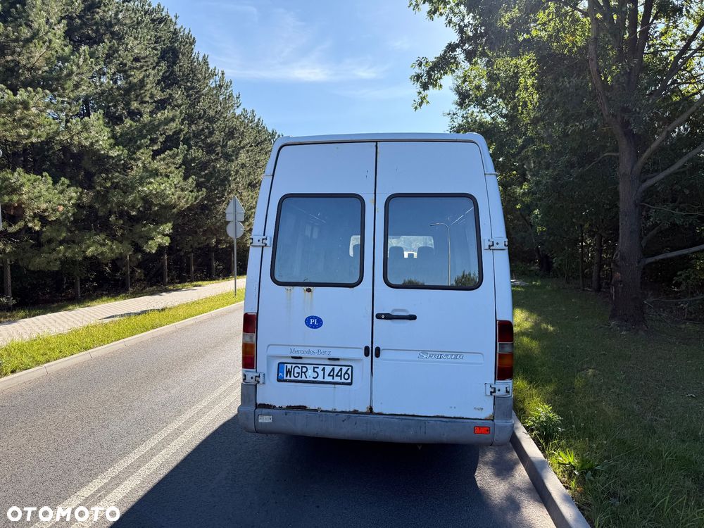 Mercedes-Benz Sprinter - 3