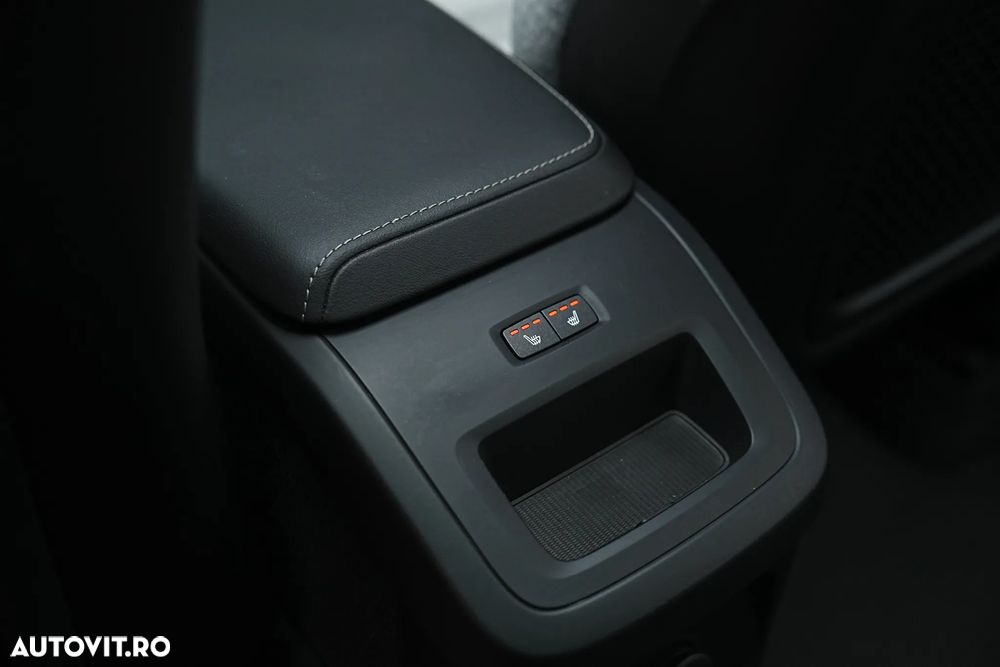 Volvo XC 60 T8 AWD Recharge Geartronic Inscription - 38